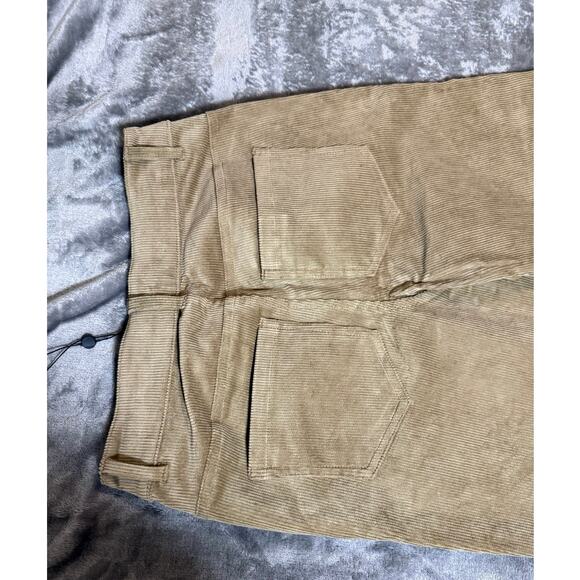NWT Universal Standard Size 0 High Rise Straight
Corduroy Pants Khaki Tan - Picture 6 of 11